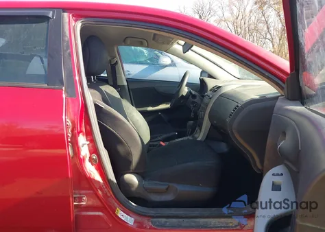 2011 Toyota Corolla S из США, поврежденный, VIN 2T1BU4EE5BC596434